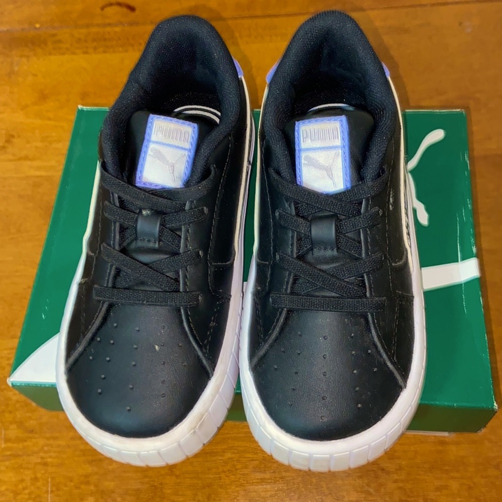 Sneaker